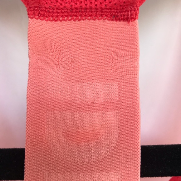 Nike Dri Fit Tank - Picture 6 of 8